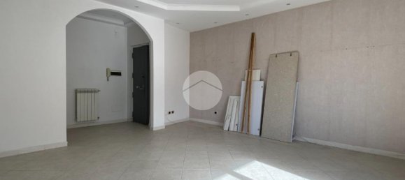 Квартира с 3 спальнями в Сан Джорджо а Кремано, Италия № 320798 7