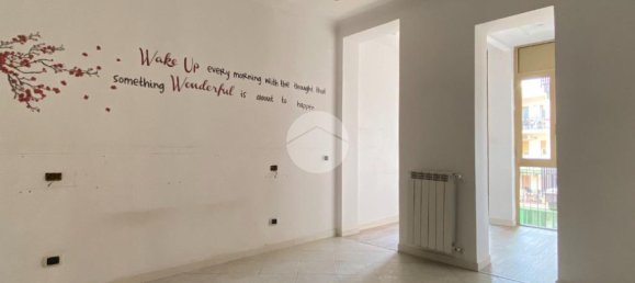 Квартира с 3 спальнями в Сан Джорджо а Кремано, Италия № 320798 10