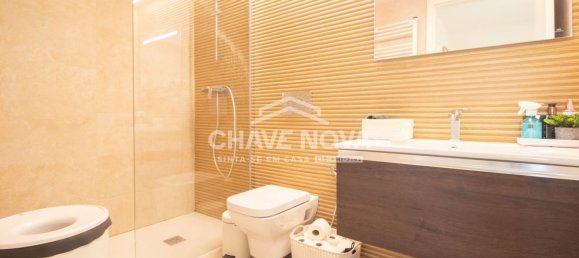 2 bedrooms Apartment in Vila Nova de Gaia, Portugal No. 182463 18