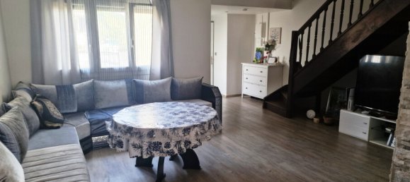 3 Schlafzimmer Haus in Les Mureaux, France, Nr. 317995 3