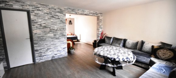 3 Schlafzimmer Haus in Les Mureaux, France, Nr. 317995 2