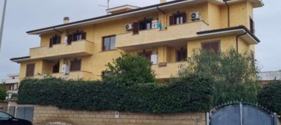 3-salle Appartement à Ardea, Italy No. 294885 2