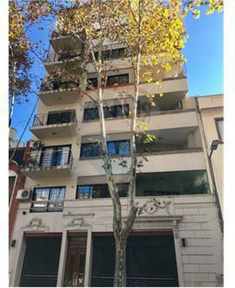 Studio in Buenos Aires, Argentina No. 86700