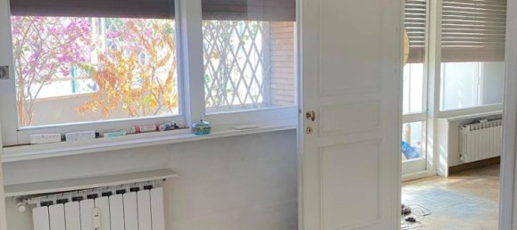 2 chambres Appartement à Rome, Italy No. 342890 6