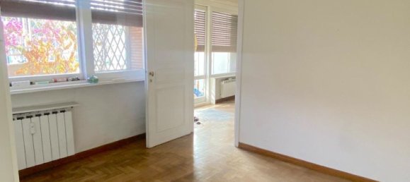 2 chambres Appartement à Rome, Italy No. 342890 5