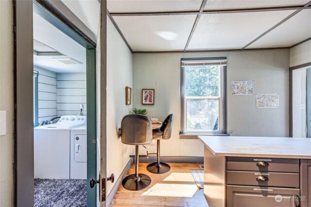 2 bedrooms House in Bremerton, USA No. 437426