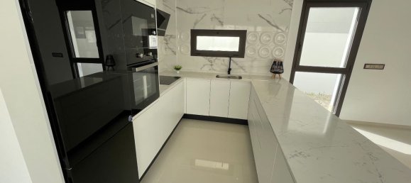 Дом с 3 спальнями в Сьюдад Кесада, Испания № 188721 2