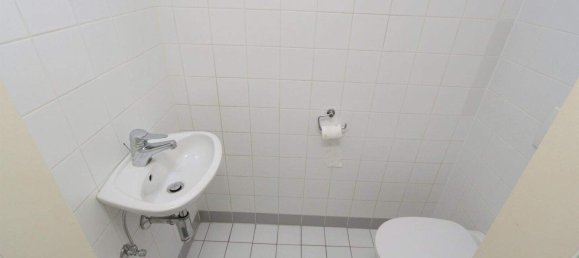 3-salle Appartement à Wahring, Austria No. 27940 4