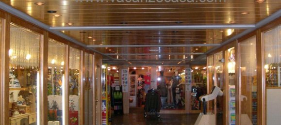 Apartamento de 2 habitaciónes en Mezzana, Italy No. 157382 20