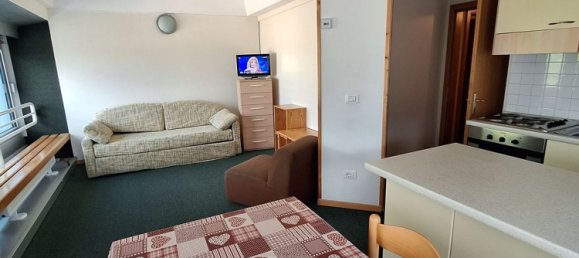 Apartamento de 2 habitaciónes en Mezzana, Italy No. 157382 10