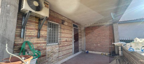 4 rooms House in Avezzano, Italy No. 18307 5