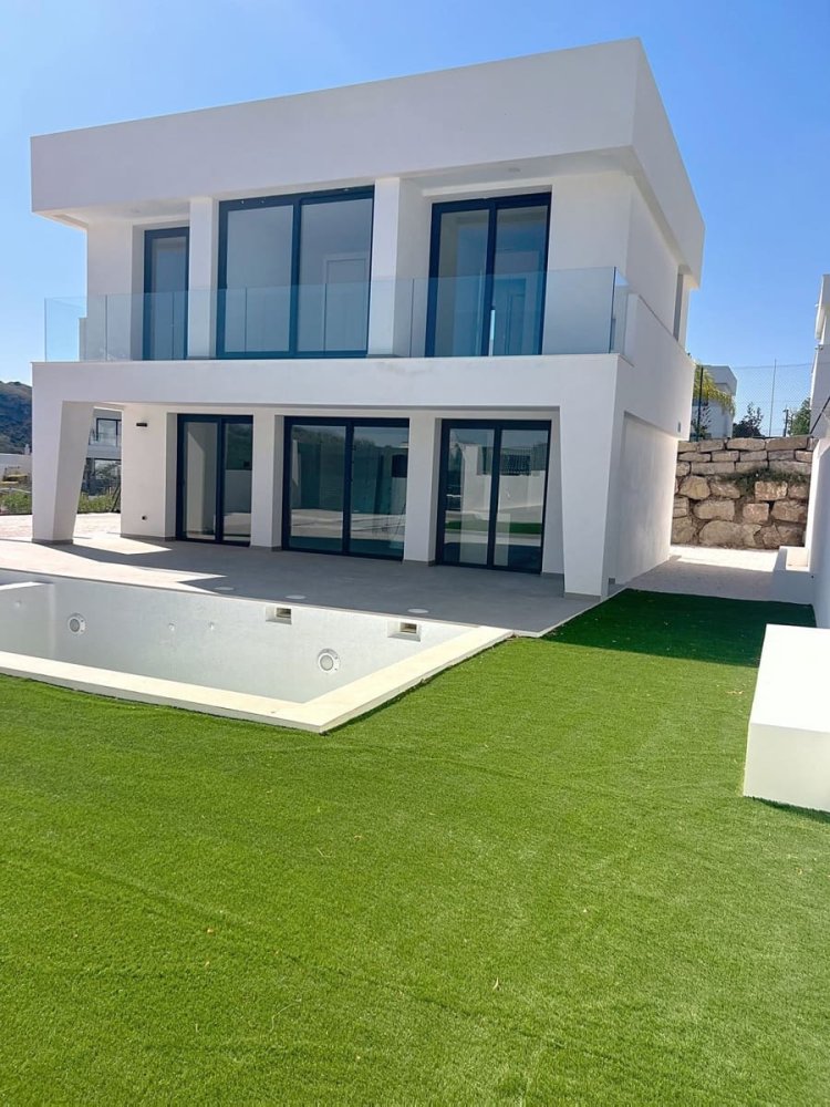 4 غرف نوم منزل في Malaga, Spain رقم 183439