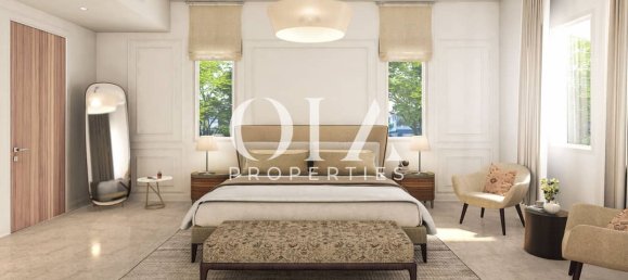 5 bedrooms Villa in Abu Dhabi, UAE No. 23681 10