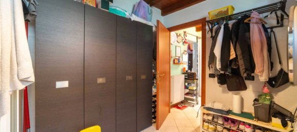 2 bedrooms House in Pordenone, Italy No. 300932 17