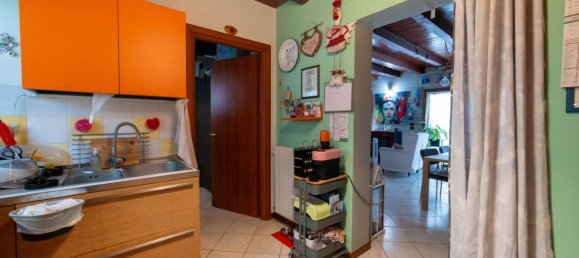 2 bedrooms House in Pordenone, Italy No. 300932 15