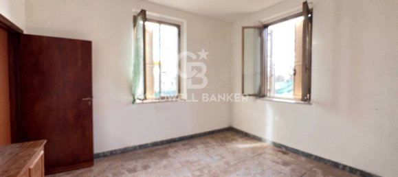 3 bedrooms Villa in Spoltore, Italy No. 84216 4