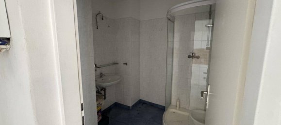 2 rooms Apartment in Favoriten, Austria No. 209438 5