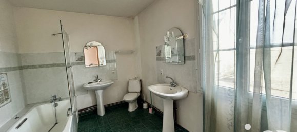 Дом с 3 спальнями в Сен-Николя-де-Бургей, Франция № 214997 10