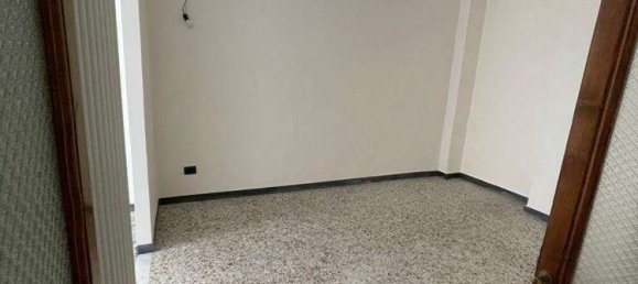 4-Zimmer Wohnung in Sarzana, Italy, Nr. 76604 8
