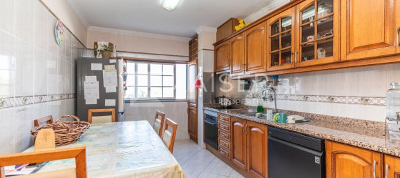 3 Schlafzimmer Wohnung in Ferreiras, Portugal, Nr. 305901 8