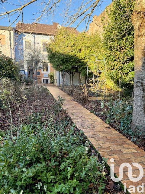 6 rooms House in Florange, France No. 51834