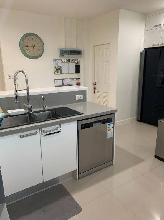 3 bedrooms Cafe / restaurant in Pattaya, Thailand No. 1144