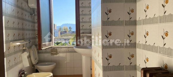 4 rooms Apartment in San Giuseppe Vesuviano, Italy No. 370261 10
