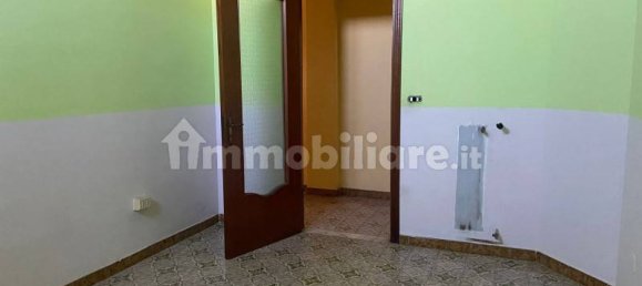4 rooms Apartment in San Giuseppe Vesuviano, Italy No. 370261 9