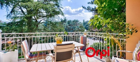 3 bedrooms House in Rhone, France No. 337873 11