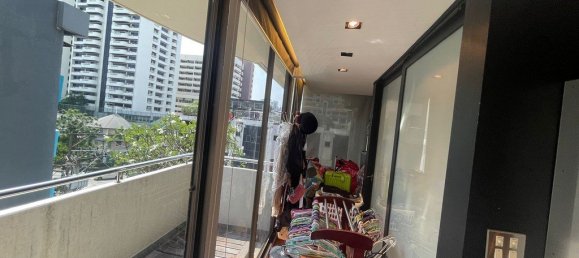 2 bedrooms Condo in Bangkok, Thailand No. 6302 6