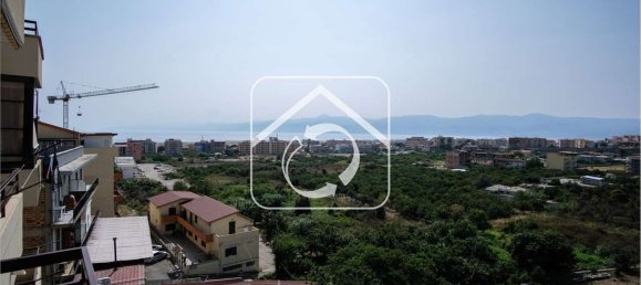 Apartamento de 3 divisões em Reggio Calabria, Italy N.º 174105 30
