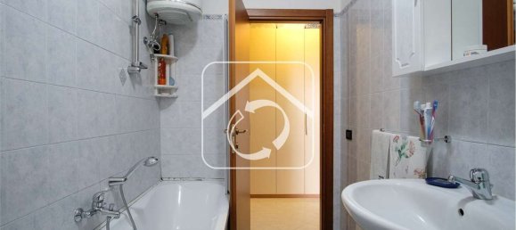 Apartamento de 3 divisões em Reggio Calabria, Italy N.º 174105 28