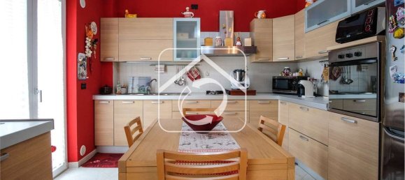 Apartamento de 3 divisões em Reggio Calabria, Italy N.º 174105 10