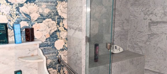 5 bedrooms House in Saint-Avertin, France No. 75292 15