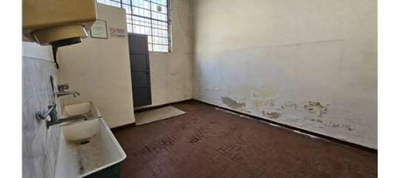 900m² Commercial property in Parabiago, Italy No. 279235 13