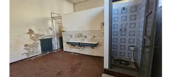 900m² Commercial property in Parabiago, Italy No. 279235 14