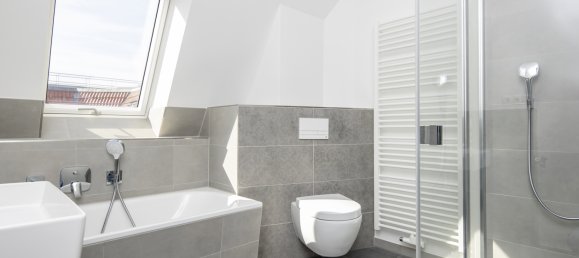 3 rooms Apartment in Friedrichshain, Germany No. 105636 10