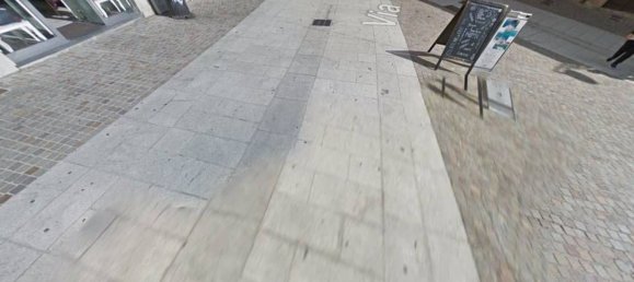 Gewerbliche Immobilie in Cagliari, Italy 275m², Nr. 377136 10