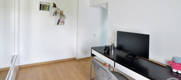 4 bedrooms House in Montgeron, France No. 171111 12