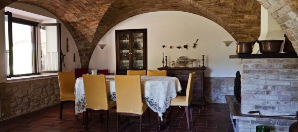 6 bedrooms Villa in Teramo, Italy No. 371489 30