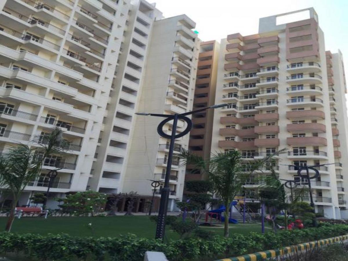 3 bedrooms House in Ghaziabad, India No. 63935