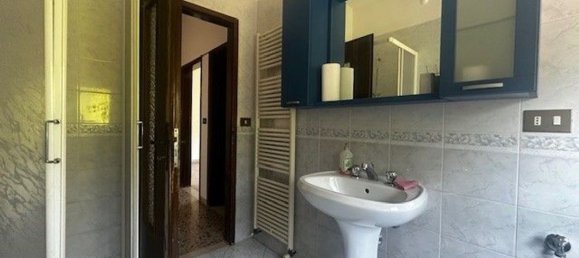 3 rooms Apartment in Camposanto, Italy No. 309520 17