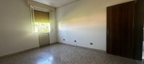3 rooms Apartment in Camposanto, Italy No. 309520 13