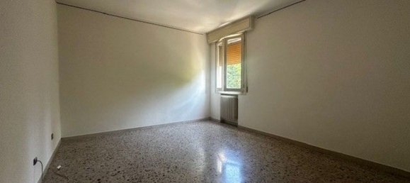 3 rooms Apartment in Camposanto, Italy No. 309520 14