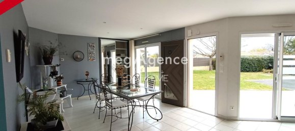 5 bedrooms House in Aizenay, France No. 106280 5