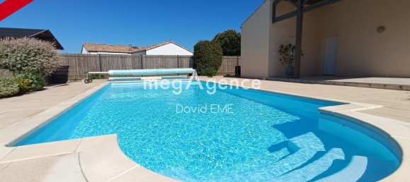 5 bedrooms House in Aizenay, France No. 106280 2