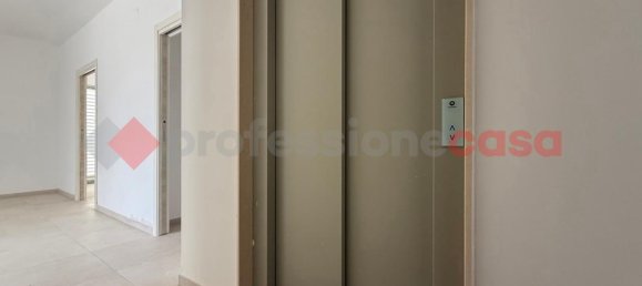 4 rooms Penthouse in Montesarchio, Italy No. 156806 14