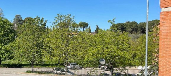 4 Schlafzimmer Wohnung in Perugia, Italy, Nr. 282050 20