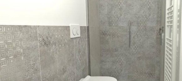 4 Schlafzimmer Wohnung in Perugia, Italy, Nr. 282050 4