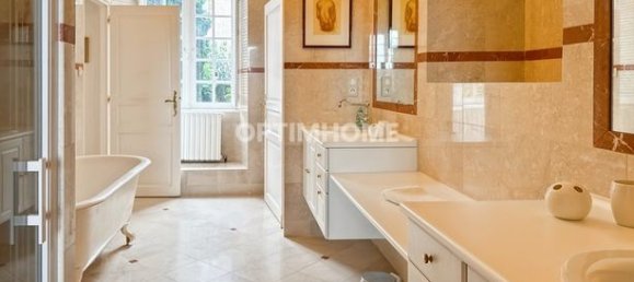 12 Schlafzimmer Haus in Allassac, France, Nr. 309357 8